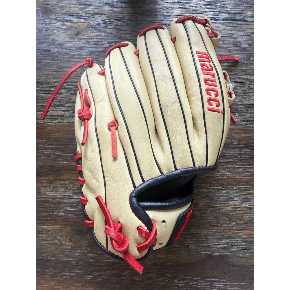 Marucci Oxbow 43A2 11.5" Baseball Glove - Nearly New, Right Throw